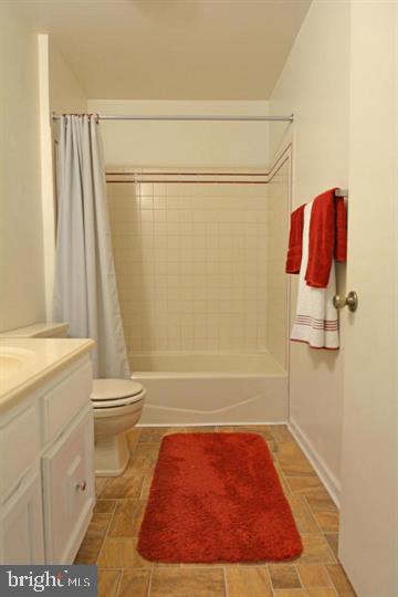 10123 ERIN CT, MANASSAS, Virginia 20110, 4 Bedrooms Bedrooms, ,2 BathroomsBathrooms,Residential,For sale,10123 ERIN CT,VAMN2009058 MLS # VAMN2009058