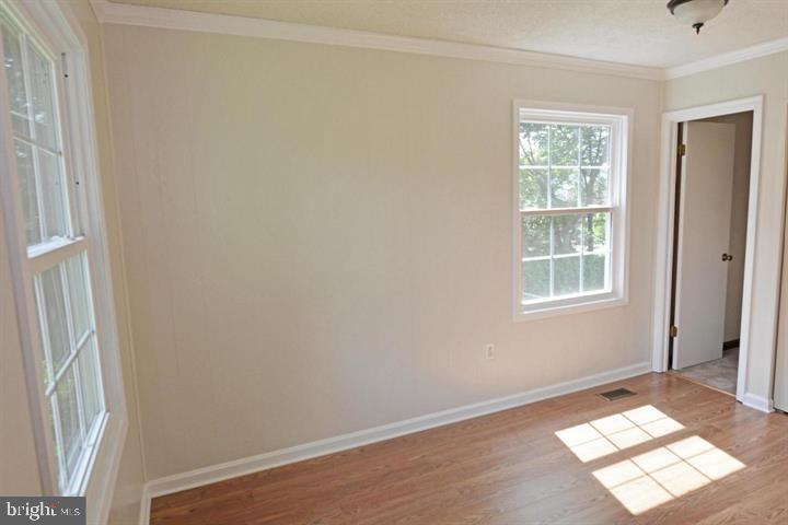 10123 ERIN CT, MANASSAS, Virginia 20110, 4 Bedrooms Bedrooms, ,2 BathroomsBathrooms,Residential,For sale,10123 ERIN CT,VAMN2009058 MLS # VAMN2009058