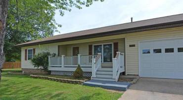 10123 ERIN CT, MANASSAS, Virginia 20110, 4 Bedrooms Bedrooms, ,2 BathroomsBathrooms,Residential,For sale,10123 ERIN CT,VAMN2009058 MLS # VAMN2009058