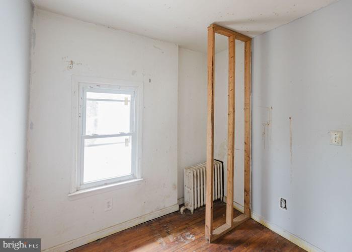 722 32ND ST SE, WASHINGTON, District Of Columbia 20019, 3 Bedrooms Bedrooms, ,1 BathroomBathrooms,Residential,For sale,722 32ND ST SE,DCDC2211278 MLS # DCDC2211278