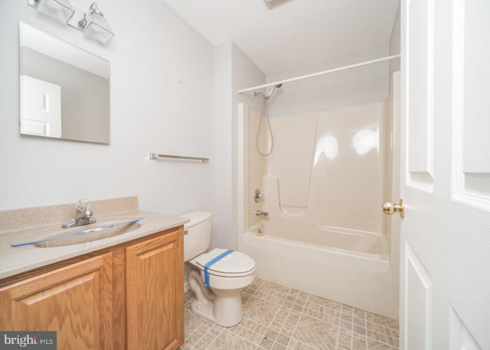 722 32ND ST SE, WASHINGTON, District Of Columbia 20019, 3 Bedrooms Bedrooms, ,1 BathroomBathrooms,Residential,For sale,722 32ND ST SE,DCDC2211278 MLS # DCDC2211278