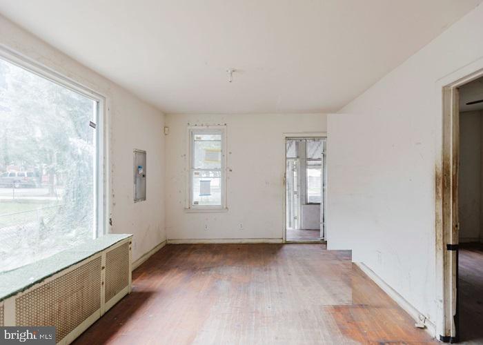 722 32ND ST SE, WASHINGTON, District Of Columbia 20019, 3 Bedrooms Bedrooms, ,1 BathroomBathrooms,Residential,For sale,722 32ND ST SE,DCDC2211278 MLS # DCDC2211278