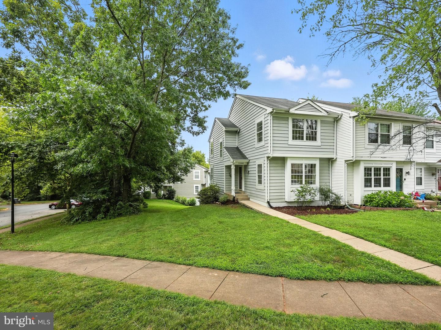 15400 BEACHWATER CT, DUMFRIES, Virginia 22025, 3 Bedrooms Bedrooms, ,2 BathroomsBathrooms,Residential,For sale,15400 BEACHWATER CT,VAPW2099656 MLS # VAPW2099656