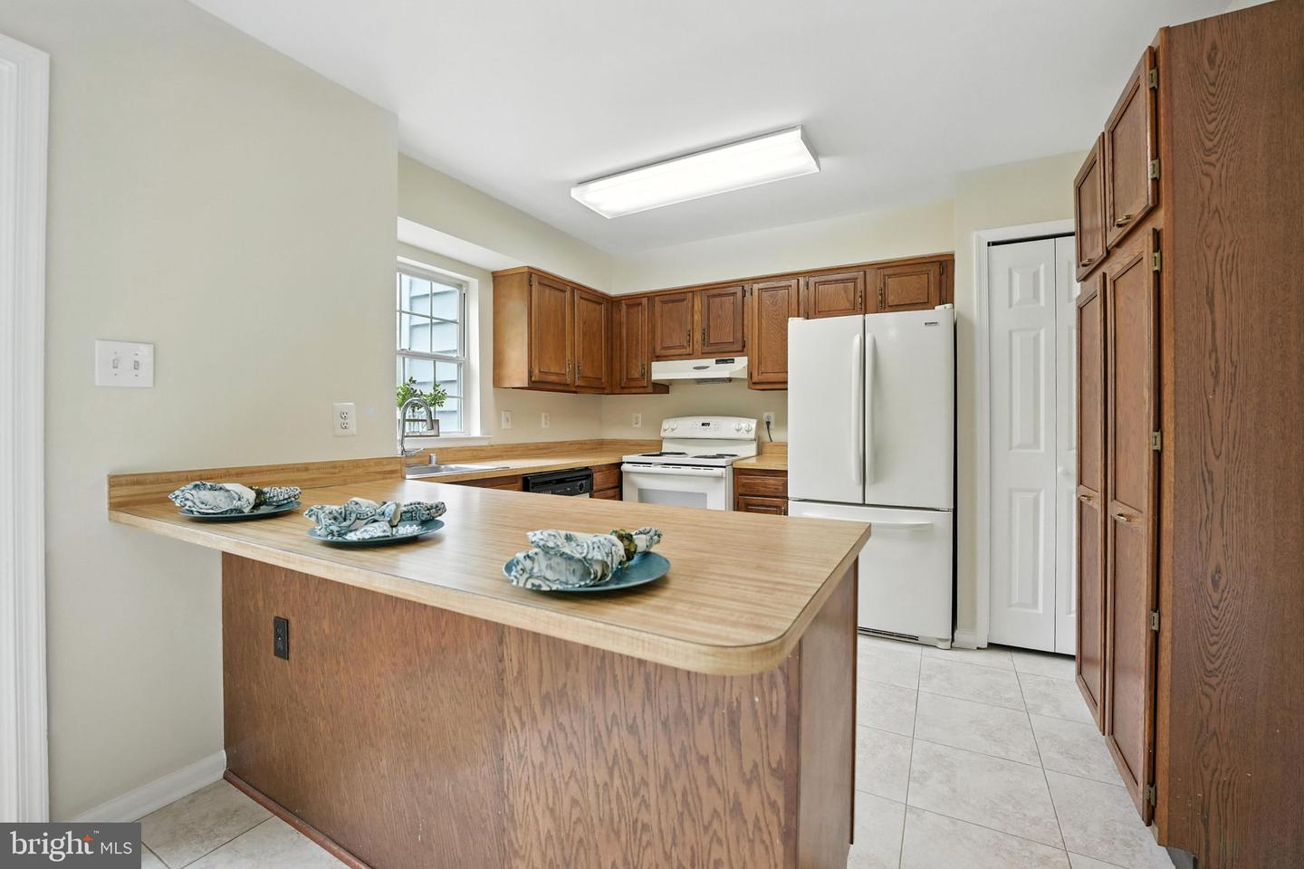 15400 BEACHWATER CT, DUMFRIES, Virginia 22025, 3 Bedrooms Bedrooms, ,2 BathroomsBathrooms,Residential,For sale,15400 BEACHWATER CT,VAPW2099656 MLS # VAPW2099656