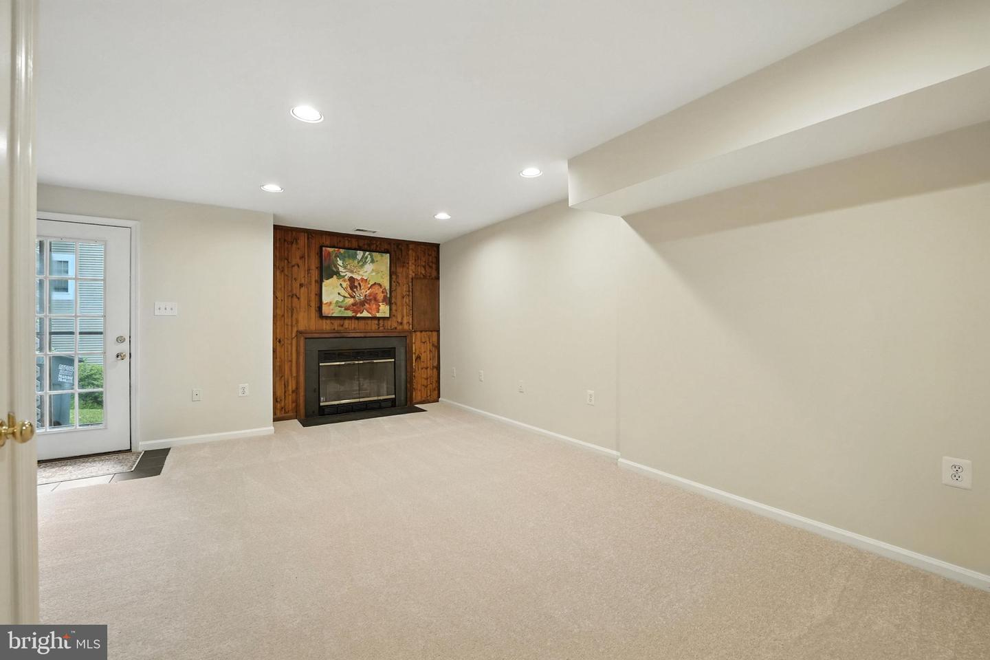 15400 BEACHWATER CT, DUMFRIES, Virginia 22025, 3 Bedrooms Bedrooms, ,2 BathroomsBathrooms,Residential,For sale,15400 BEACHWATER CT,VAPW2099656 MLS # VAPW2099656