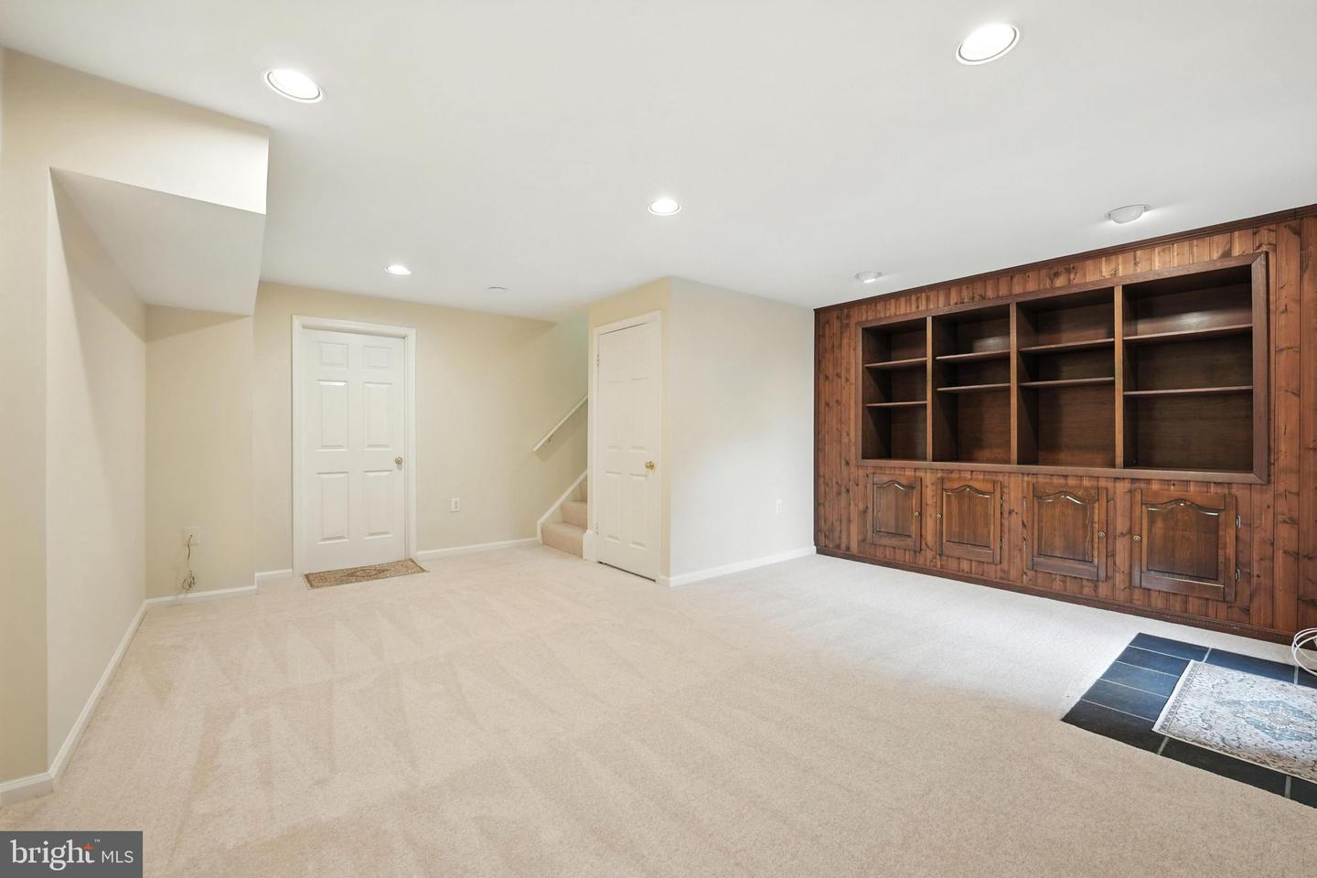 15400 BEACHWATER CT, DUMFRIES, Virginia 22025, 3 Bedrooms Bedrooms, ,2 BathroomsBathrooms,Residential,For sale,15400 BEACHWATER CT,VAPW2099656 MLS # VAPW2099656
