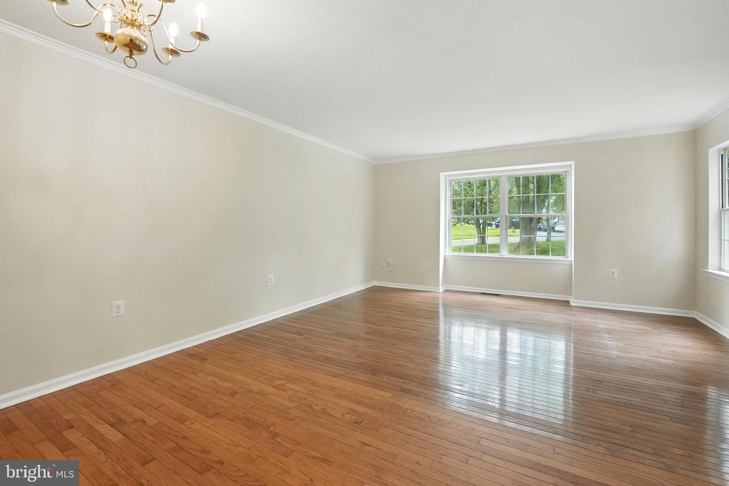 15400 BEACHWATER CT, DUMFRIES, Virginia 22025, 3 Bedrooms Bedrooms, ,2 BathroomsBathrooms,Residential,For sale,15400 BEACHWATER CT,VAPW2099656 MLS # VAPW2099656