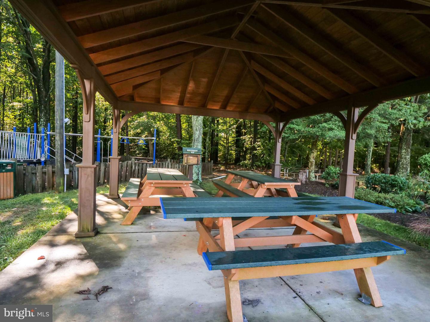 15400 BEACHWATER CT, DUMFRIES, Virginia 22025, 3 Bedrooms Bedrooms, ,2 BathroomsBathrooms,Residential,For sale,15400 BEACHWATER CT,VAPW2099656 MLS # VAPW2099656