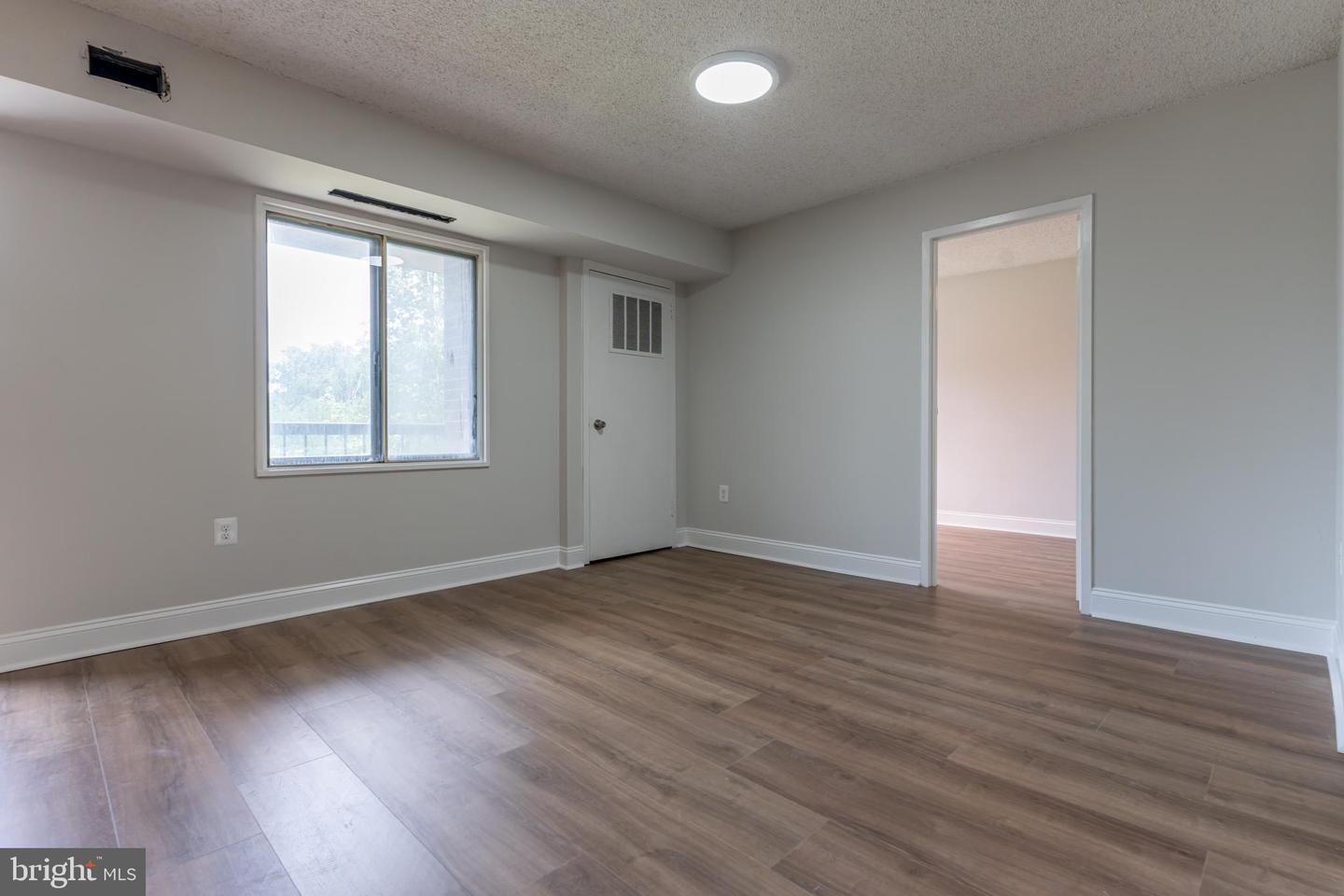 200 N PICKETT ST N #311, ALEXANDRIA, Virginia 22304, 2 Bedrooms Bedrooms, ,2 BathroomsBathrooms,Residential,For sale,200 N PICKETT ST N #311,VAAX2047682 MLS # VAAX2047682