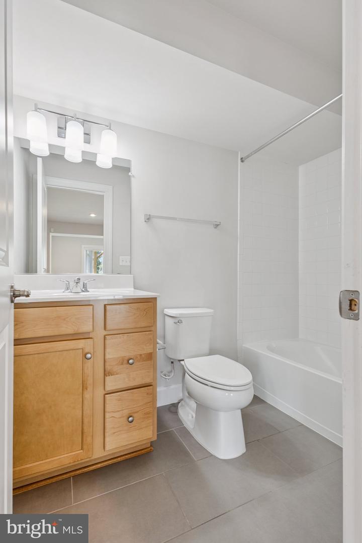 131 BOXELDER DR, STAFFORD, Virginia 22554, 5 Bedrooms Bedrooms, ,3 BathroomsBathrooms,Residential,For sale,131 BOXELDER DR,VAST2041004 MLS # VAST2041004