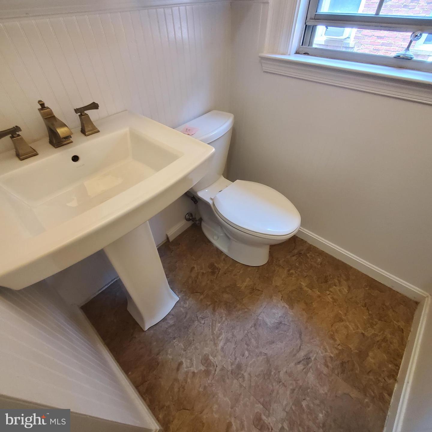 1401 COLUMBIA RD NW #307, WASHINGTON, District Of Columbia 20009, 1 Bedroom Bedrooms, ,1 BathroomBathrooms,Residential,For sale,1401 COLUMBIA RD NW #307,DCDC2211316 MLS # DCDC2211316
