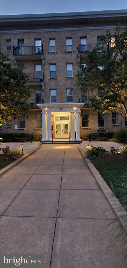 1401 COLUMBIA RD NW #307, WASHINGTON, District Of Columbia 20009, 1 Bedroom Bedrooms, ,1 BathroomBathrooms,Residential,For sale,1401 COLUMBIA RD NW #307,DCDC2211316 MLS # DCDC2211316