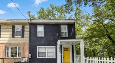 5626 CLAY PL NE, WASHINGTON, District Of Columbia 20019, 4 Bedrooms Bedrooms, ,3 BathroomsBathrooms,Residential,For sale,5626 CLAY PL NE,DCDC2211320 MLS # DCDC2211320