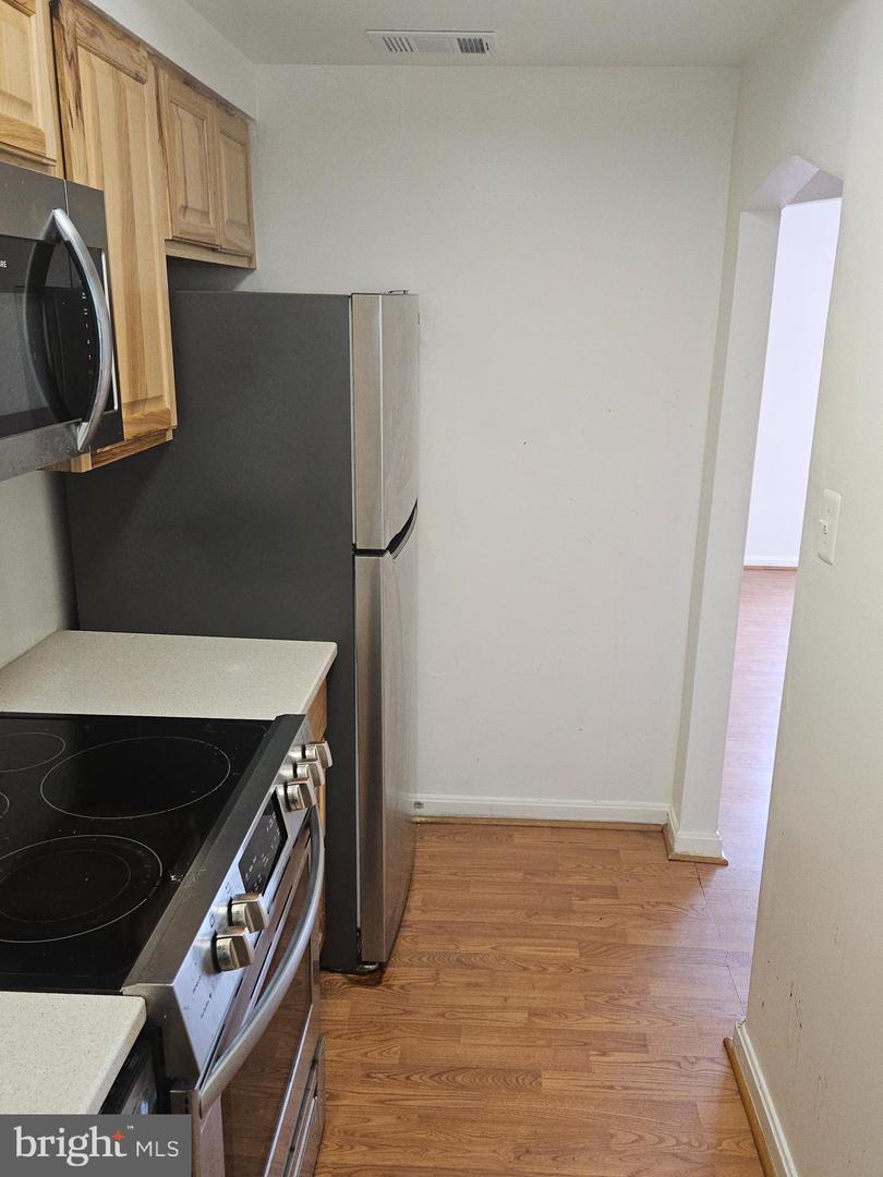 2916 PEYTON RANDOLPH DR #158, FALLS CHURCH, Virginia 22044, 1 Bedroom Bedrooms, ,1 BathroomBathrooms,Residential,For sale,2916 PEYTON RANDOLPH DR #158,VAFX2256644 MLS # VAFX2256644