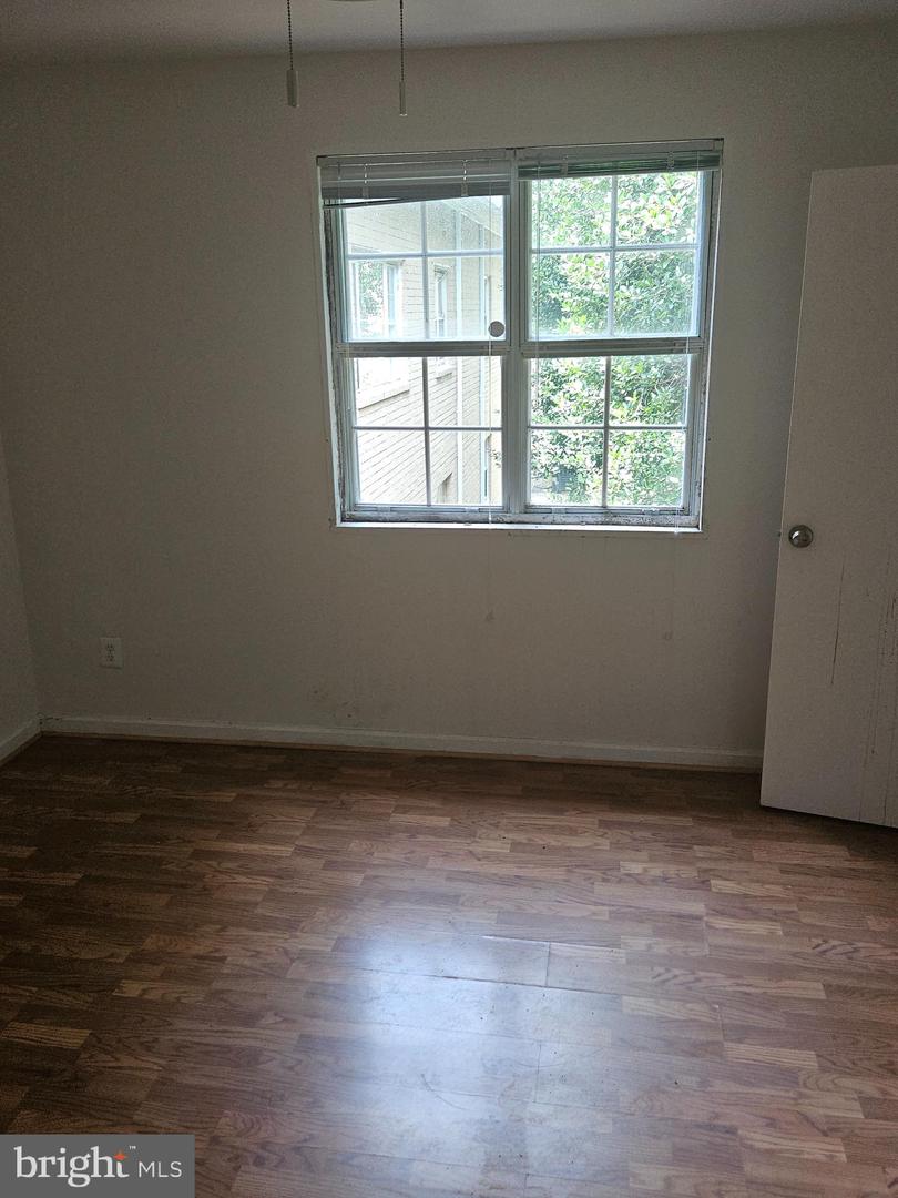 2916 PEYTON RANDOLPH DR #158, FALLS CHURCH, Virginia 22044, 1 Bedroom Bedrooms, ,1 BathroomBathrooms,Residential,For sale,2916 PEYTON RANDOLPH DR #158,VAFX2256644 MLS # VAFX2256644