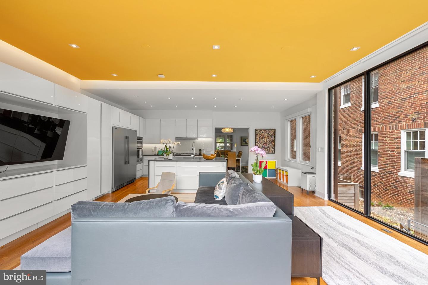 2815 39TH ST NW, WASHINGTON, District Of Columbia 20007, 6 Bedrooms Bedrooms, ,4 BathroomsBathrooms,Residential,For sale,2815 39TH ST NW,DCDC2211332 MLS # DCDC2211332