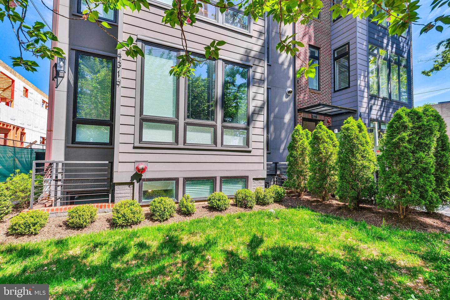 4319 HARRISON ST NW #6, WASHINGTON, District Of Columbia 20015, 2 Bedrooms Bedrooms, ,2 BathroomsBathrooms,Residential,For sale,4319 HARRISON ST NW #6,DCDC2211336 MLS # DCDC2211336