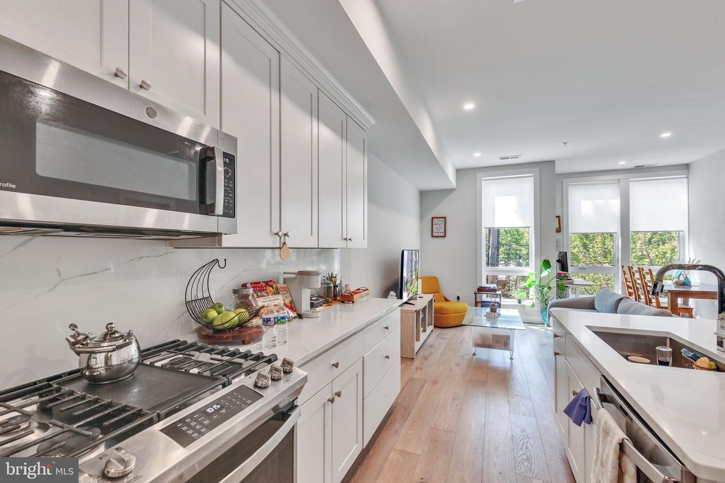 4319 HARRISON ST NW #6, WASHINGTON, District Of Columbia 20015, 2 Bedrooms Bedrooms, ,2 BathroomsBathrooms,Residential,For sale,4319 HARRISON ST NW #6,DCDC2211336 MLS # DCDC2211336