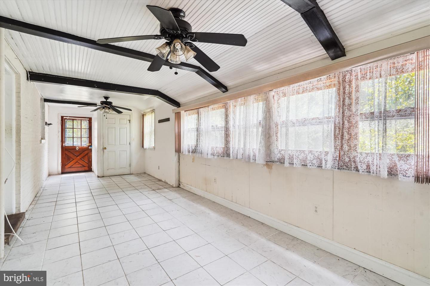 1295 COLVIN FOREST DR, VIENNA, Virginia 22182, 6 Bedrooms Bedrooms, ,3 BathroomsBathrooms,Residential,For sale,1295 COLVIN FOREST DR,VAFX2256656 MLS # VAFX2256656