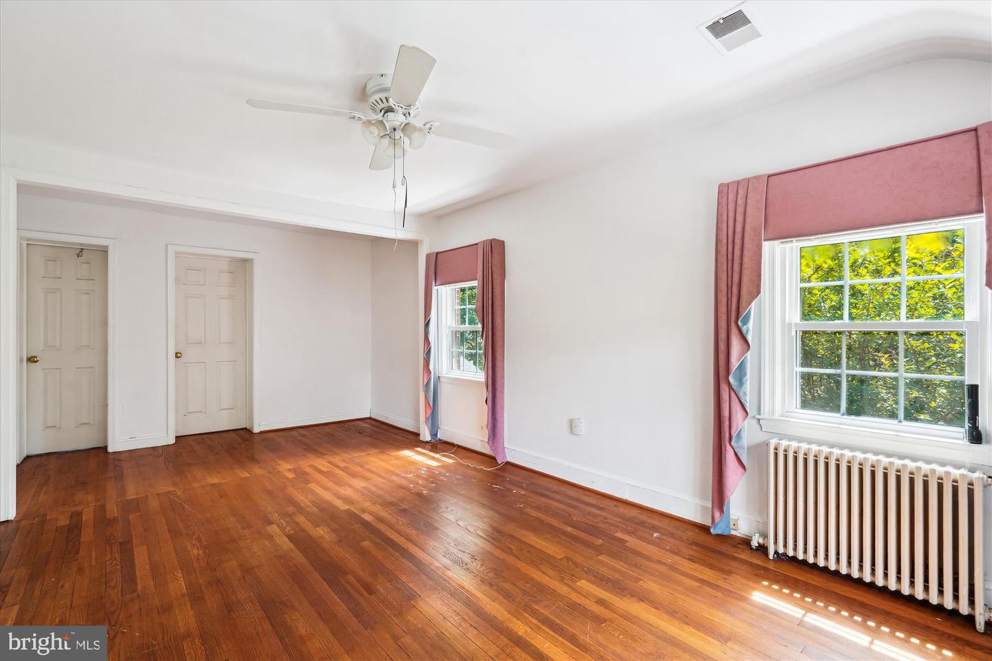 1295 COLVIN FOREST DR, VIENNA, Virginia 22182, 6 Bedrooms Bedrooms, ,3 BathroomsBathrooms,Residential,For sale,1295 COLVIN FOREST DR,VAFX2256656 MLS # VAFX2256656