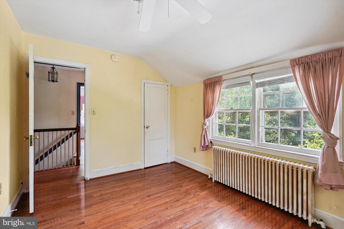 1295 COLVIN FOREST DR, VIENNA, Virginia 22182, 6 Bedrooms Bedrooms, ,3 BathroomsBathrooms,Residential,For sale,1295 COLVIN FOREST DR,VAFX2256656 MLS # VAFX2256656