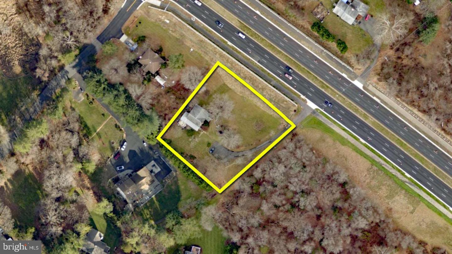 1295 COLVIN FOREST DR, VIENNA, Virginia 22182, 6 Bedrooms Bedrooms, ,3 BathroomsBathrooms,Residential,For sale,1295 COLVIN FOREST DR,VAFX2256656 MLS # VAFX2256656