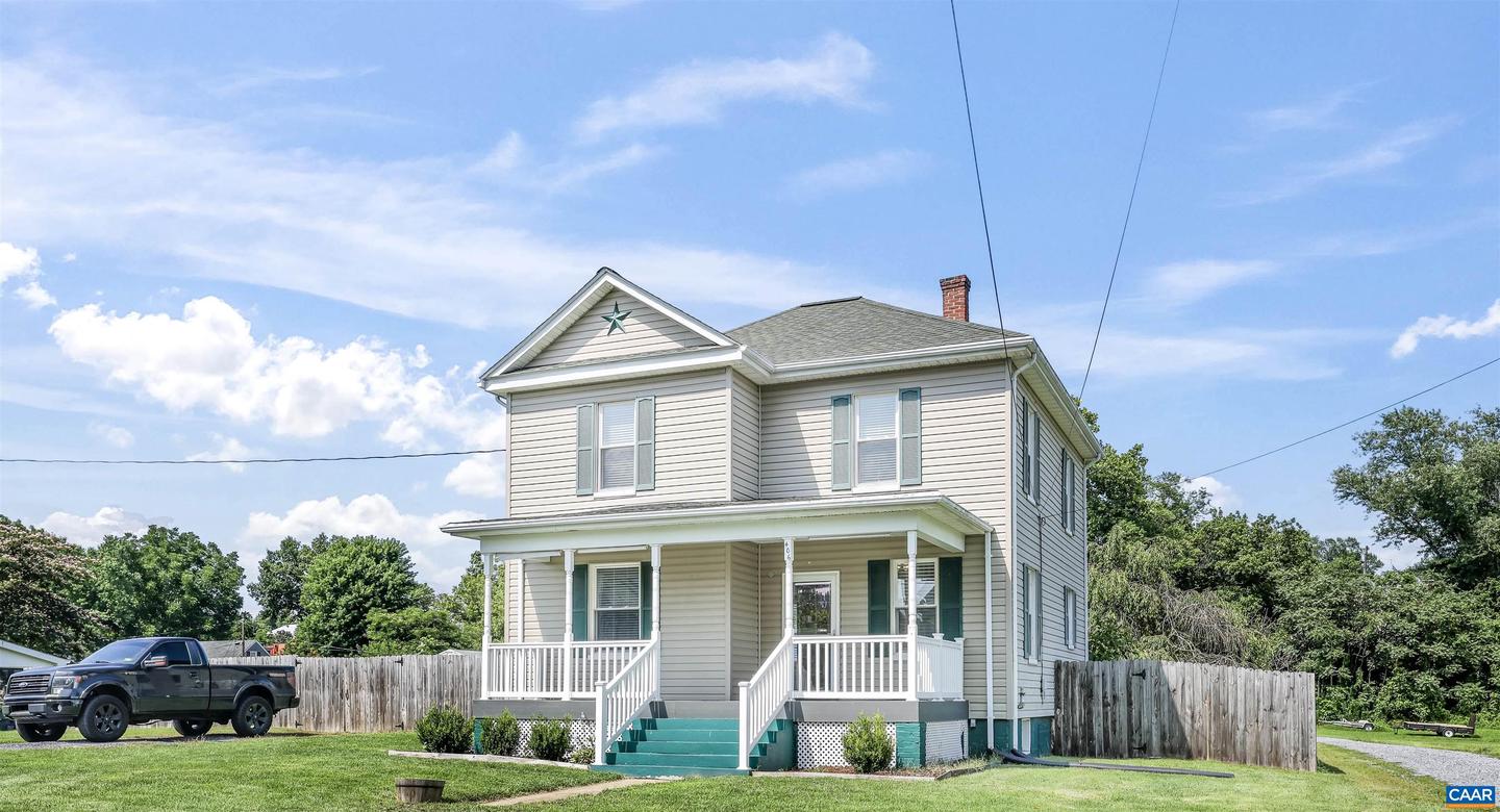 406 LONG AVE, SHENANDOAH, Virginia 22849, 4 Bedrooms Bedrooms, ,2 BathroomsBathrooms,Residential,For sale,406 LONG AVE,666955 MLS # 666955