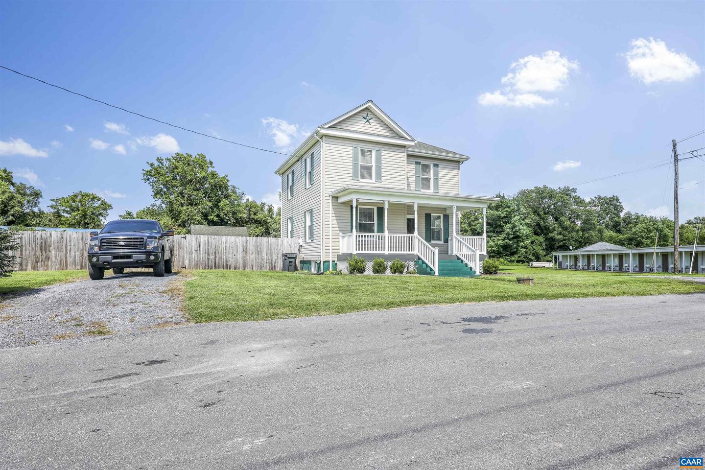 406 LONG AVE, SHENANDOAH, Virginia 22849, 4 Bedrooms Bedrooms, ,2 BathroomsBathrooms,Residential,For sale,406 LONG AVE,666955 MLS # 666955