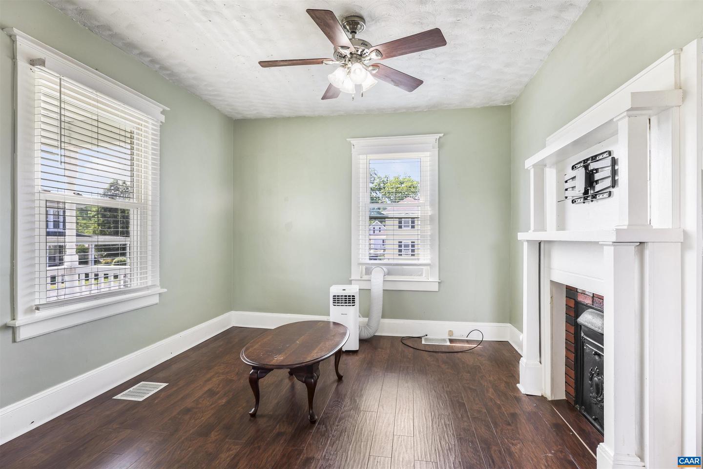 406 LONG AVE, SHENANDOAH, Virginia 22849, 4 Bedrooms Bedrooms, ,2 BathroomsBathrooms,Residential,For sale,406 LONG AVE,666955 MLS # 666955