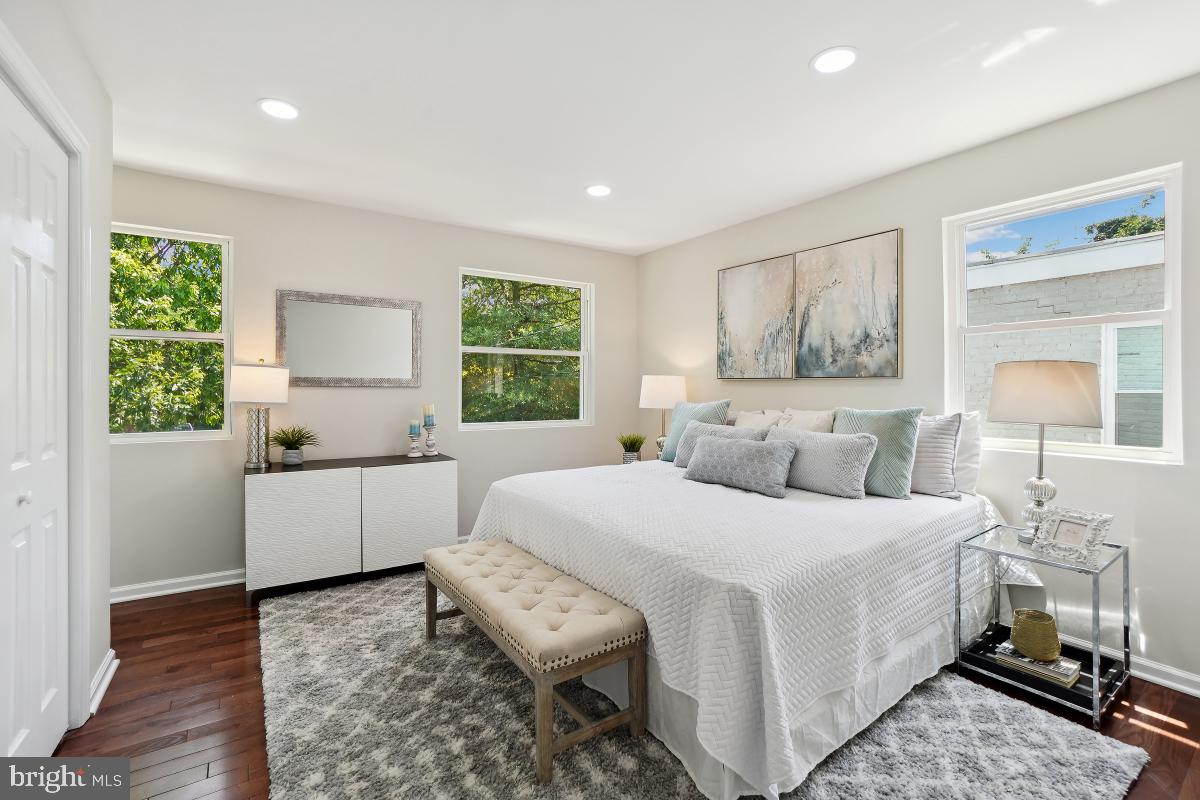 4224 SOUTHERN AVE SE, WASHINGTON, District Of Columbia 20019, 3 Bedrooms Bedrooms, ,2 BathroomsBathrooms,Residential,For sale,4224 SOUTHERN AVE SE,DCDC2211344 MLS # DCDC2211344