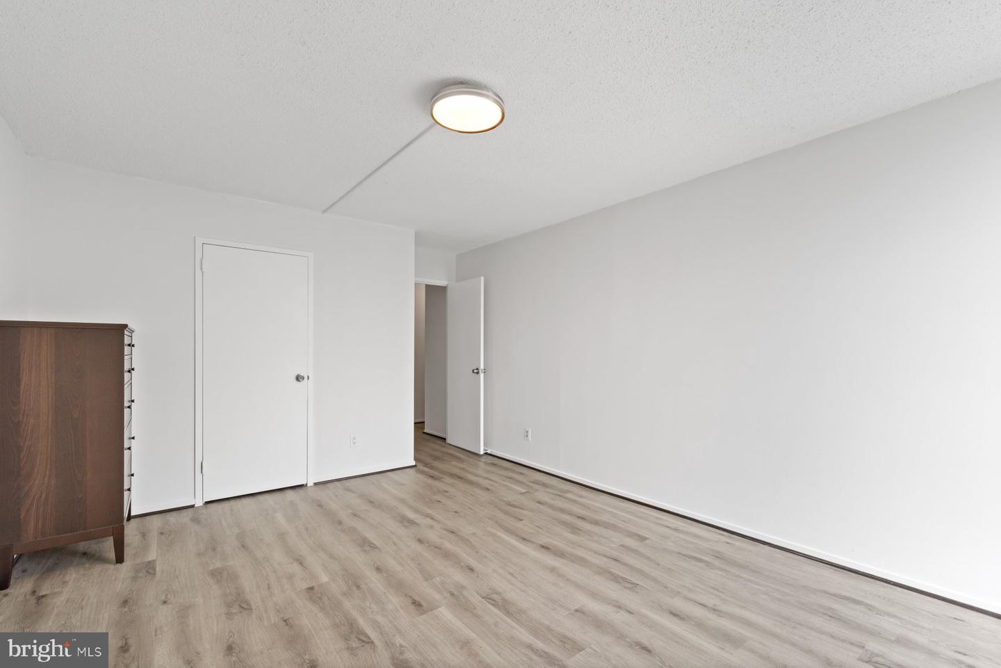 2311 PIMMIT DR #606, FALLS CHURCH, Virginia 22043, 1 Bedroom Bedrooms, ,1 BathroomBathrooms,Residential,For sale,2311 PIMMIT DR #606,VAFX2256668 MLS # VAFX2256668