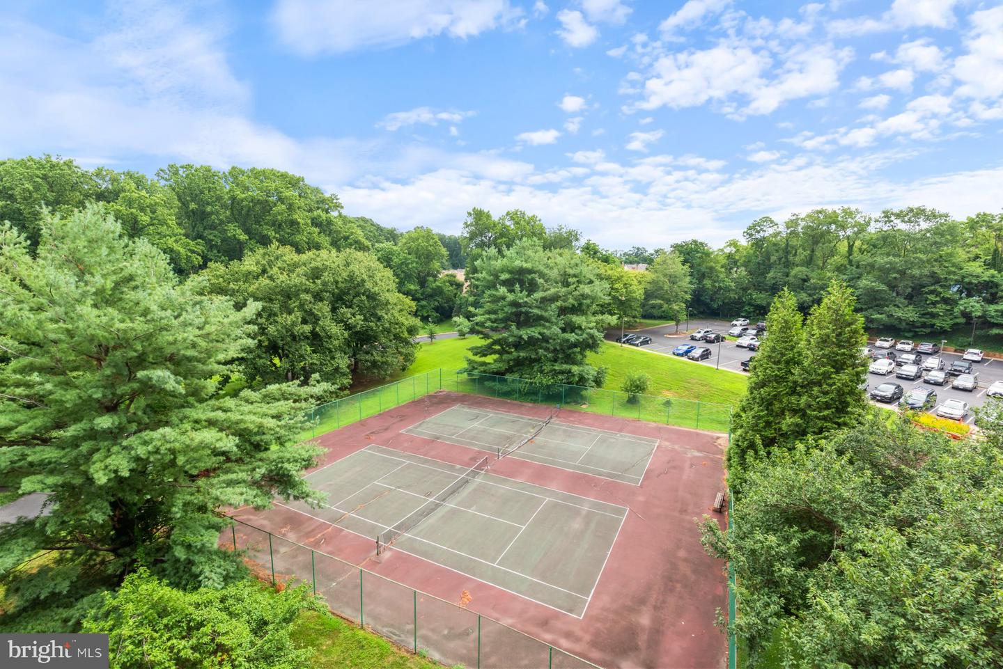 2311 PIMMIT DR #606, FALLS CHURCH, Virginia 22043, 1 Bedroom Bedrooms, ,1 BathroomBathrooms,Residential,For sale,2311 PIMMIT DR #606,VAFX2256668 MLS # VAFX2256668