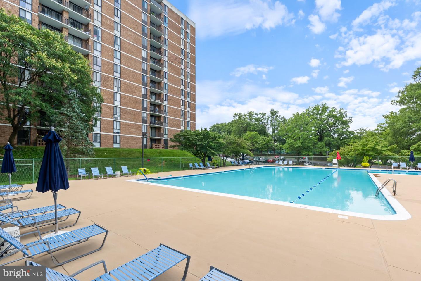 2311 PIMMIT DR #606, FALLS CHURCH, Virginia 22043, 1 Bedroom Bedrooms, ,1 BathroomBathrooms,Residential,For sale,2311 PIMMIT DR #606,VAFX2256668 MLS # VAFX2256668