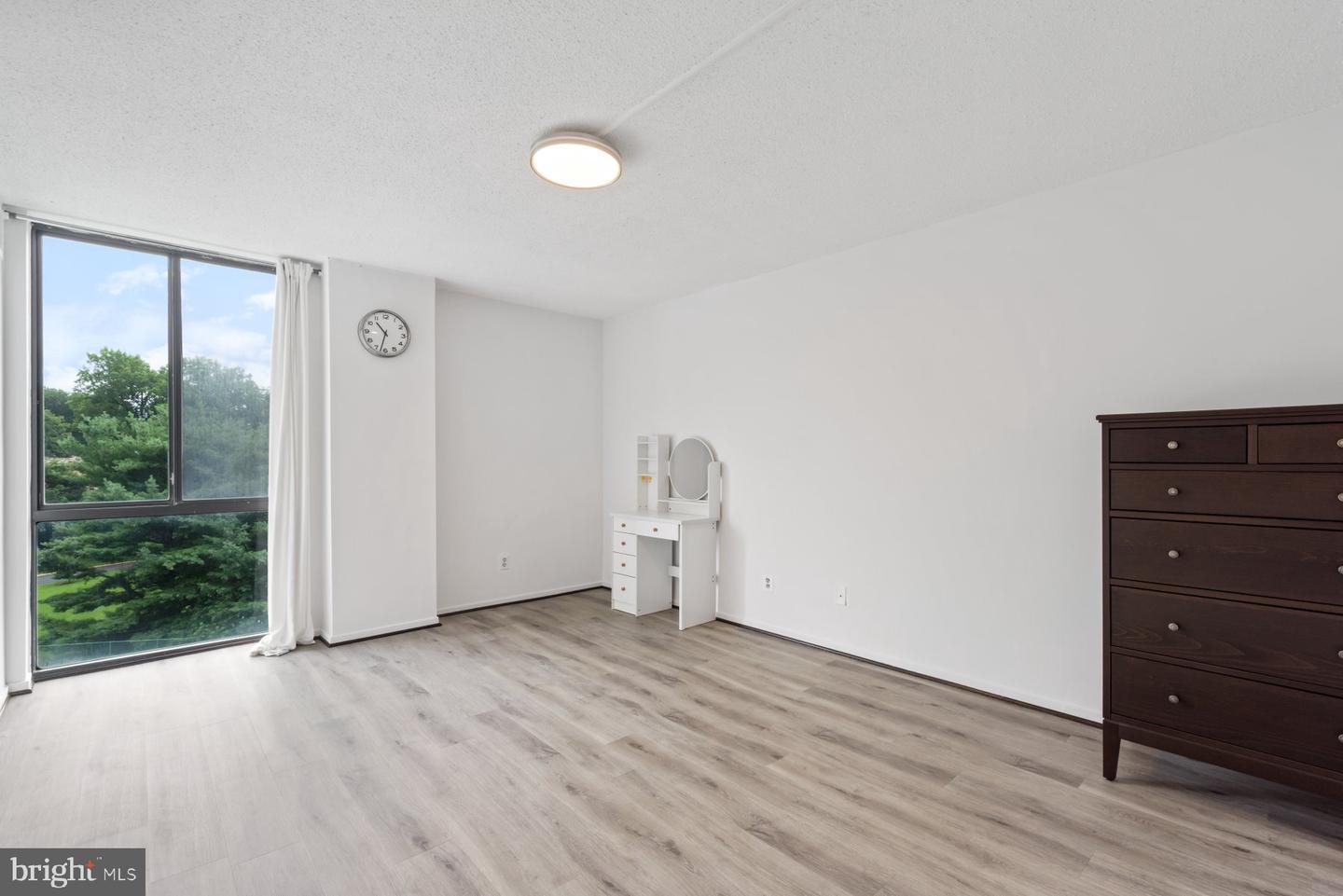 2311 PIMMIT DR #606, FALLS CHURCH, Virginia 22043, 1 Bedroom Bedrooms, ,1 BathroomBathrooms,Residential,For sale,2311 PIMMIT DR #606,VAFX2256668 MLS # VAFX2256668