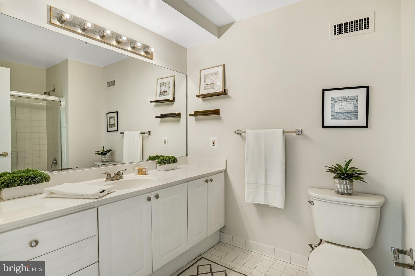 1312 MASSACHUSETTS AVE NW #801, WASHINGTON, District Of Columbia 20005, 2 Bedrooms Bedrooms, ,2 BathroomsBathrooms,Residential,For sale,1312 MASSACHUSETTS AVE NW #801,DCDC2211350 MLS # DCDC2211350