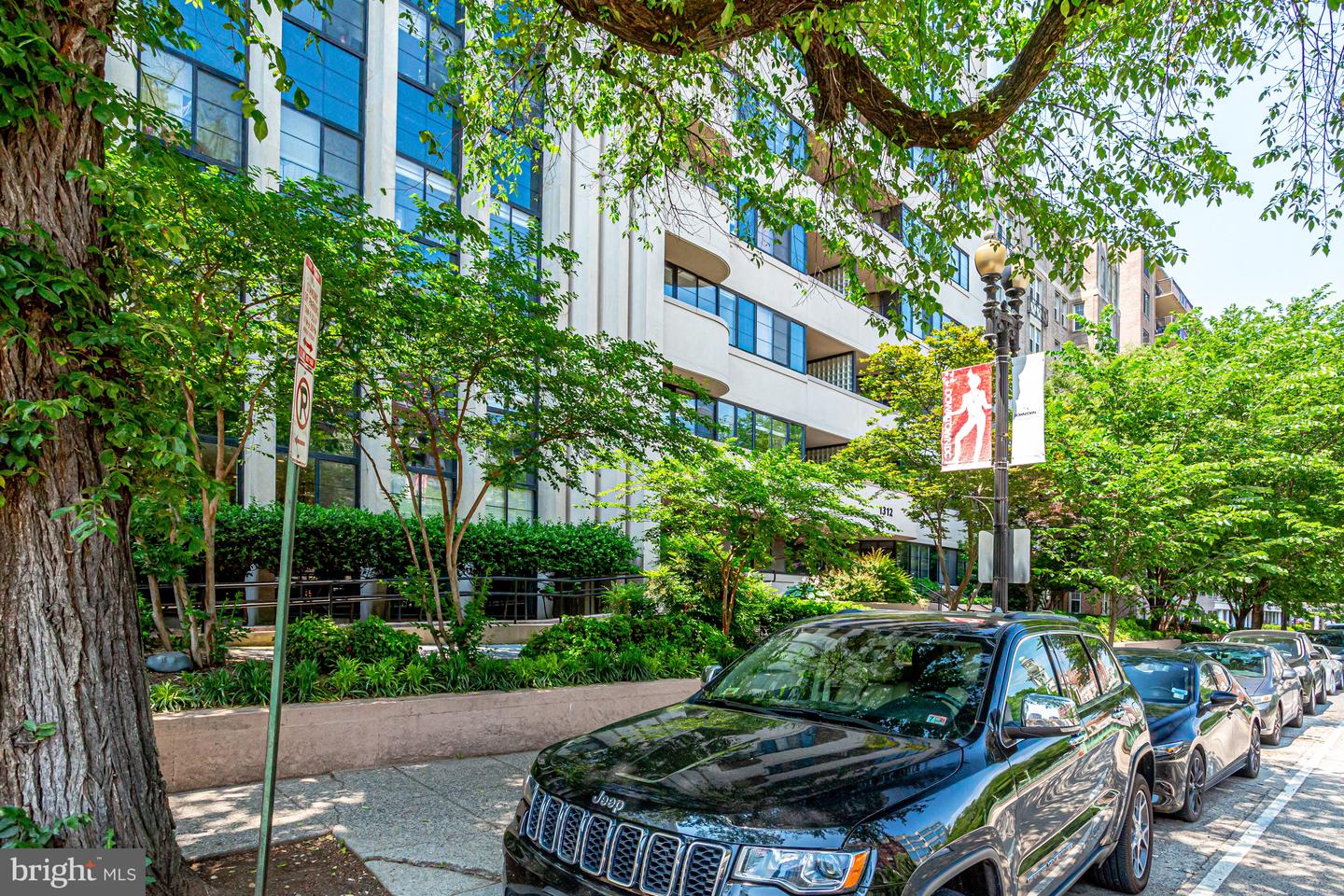 1312 MASSACHUSETTS AVE NW #801, WASHINGTON, District Of Columbia 20005, 2 Bedrooms Bedrooms, ,2 BathroomsBathrooms,Residential,For sale,1312 MASSACHUSETTS AVE NW #801,DCDC2211350 MLS # DCDC2211350