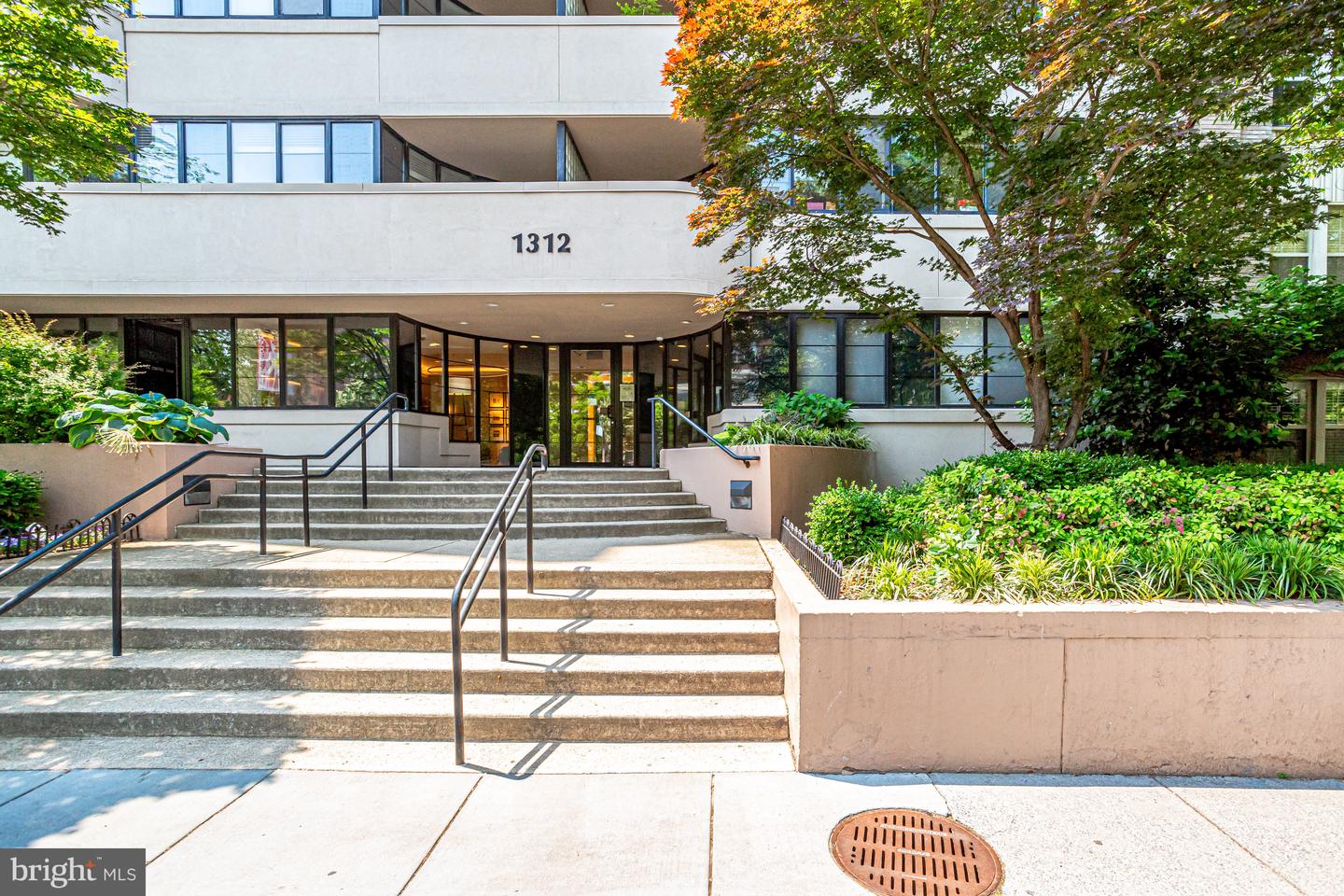 1312 MASSACHUSETTS AVE NW #801, WASHINGTON, District Of Columbia 20005, 2 Bedrooms Bedrooms, ,2 BathroomsBathrooms,Residential,For sale,1312 MASSACHUSETTS AVE NW #801,DCDC2211350 MLS # DCDC2211350