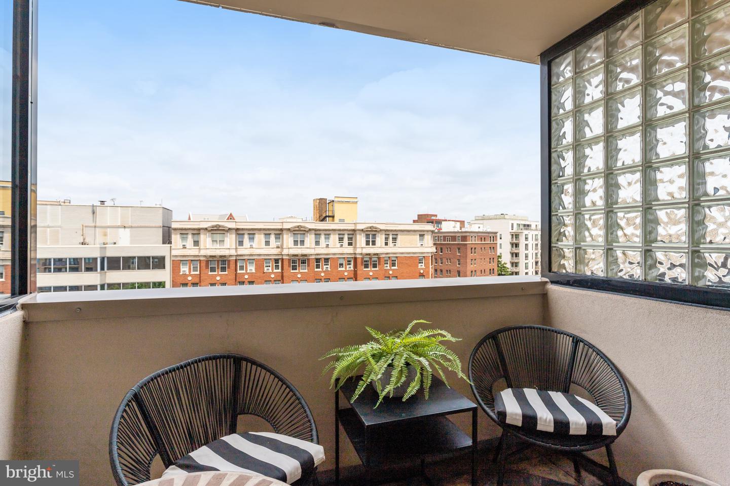 1312 MASSACHUSETTS AVE NW #801, WASHINGTON, District Of Columbia 20005, 2 Bedrooms Bedrooms, ,2 BathroomsBathrooms,Residential,For sale,1312 MASSACHUSETTS AVE NW #801,DCDC2211350 MLS # DCDC2211350