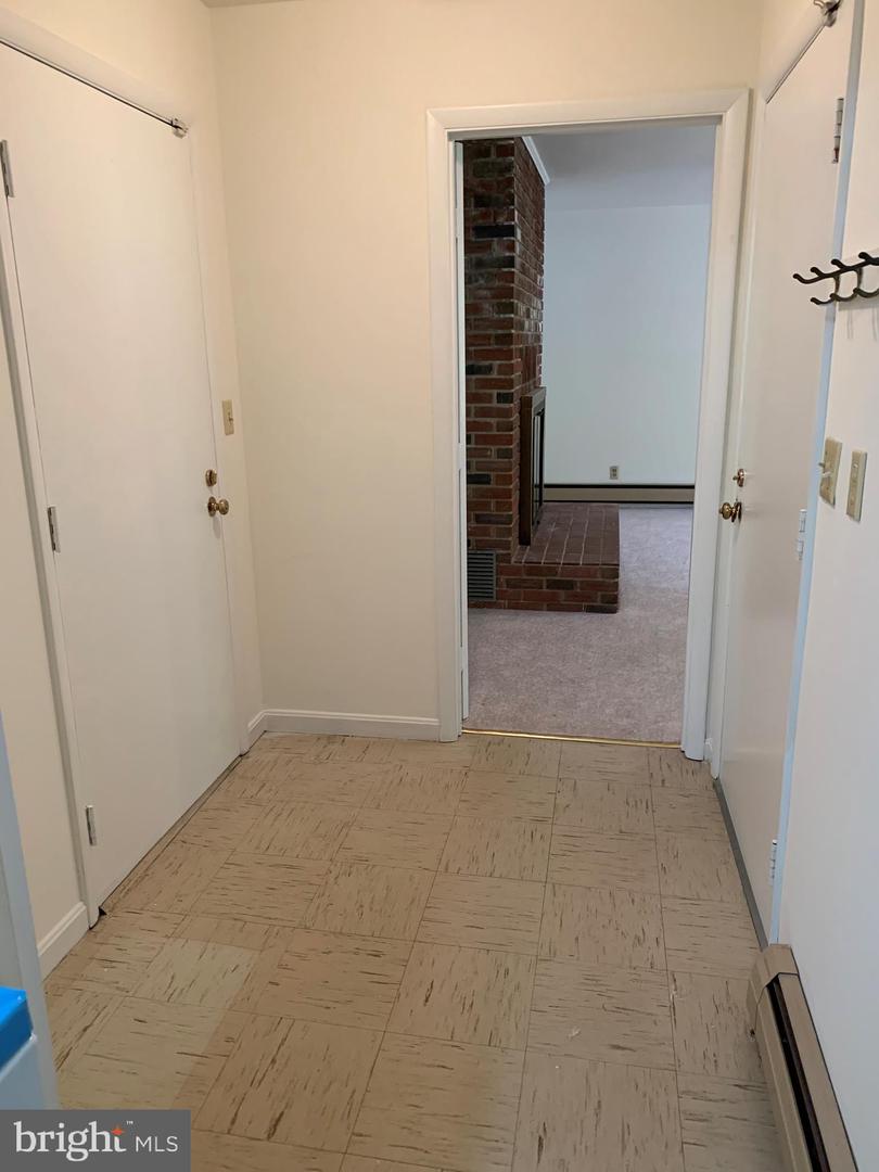 4515 SHIRLEY GATE RD, FAIRFAX, Virginia 22030, 4 Bedrooms Bedrooms, ,2 BathroomsBathrooms,Residential,For sale,4515 SHIRLEY GATE RD,VAFX2256678 MLS # VAFX2256678