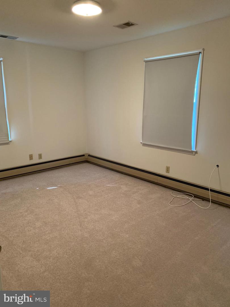 4515 SHIRLEY GATE RD, FAIRFAX, Virginia 22030, 4 Bedrooms Bedrooms, ,2 BathroomsBathrooms,Residential,For sale,4515 SHIRLEY GATE RD,VAFX2256678 MLS # VAFX2256678