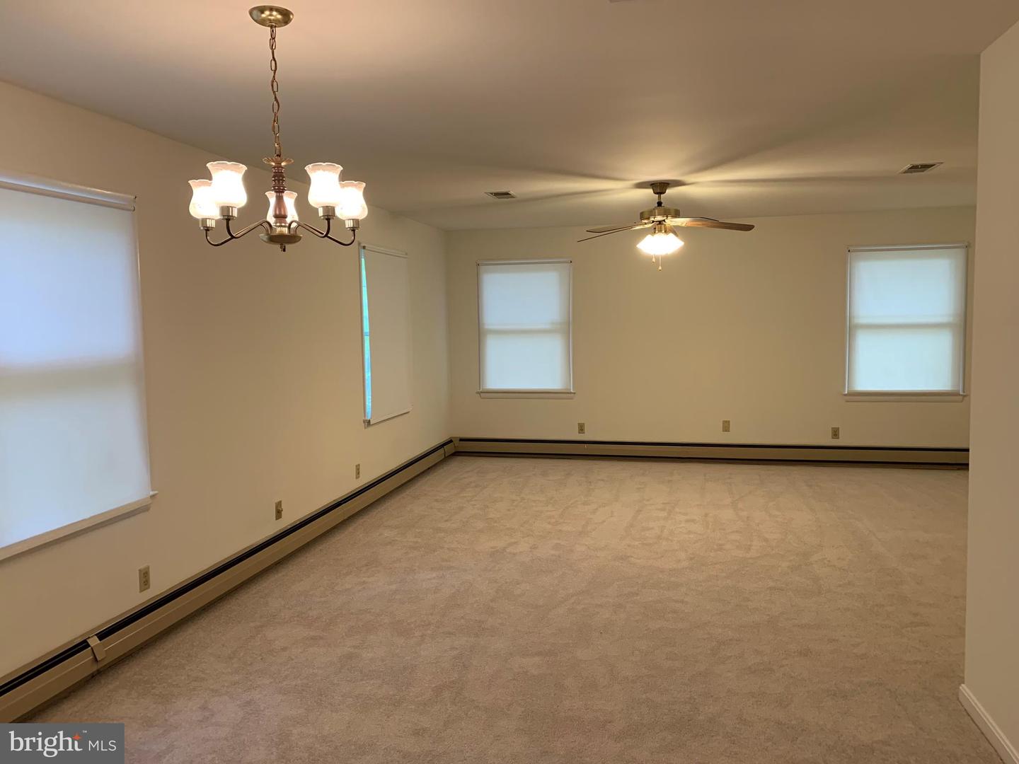 4515 SHIRLEY GATE RD, FAIRFAX, Virginia 22030, 4 Bedrooms Bedrooms, ,2 BathroomsBathrooms,Residential,For sale,4515 SHIRLEY GATE RD,VAFX2256678 MLS # VAFX2256678