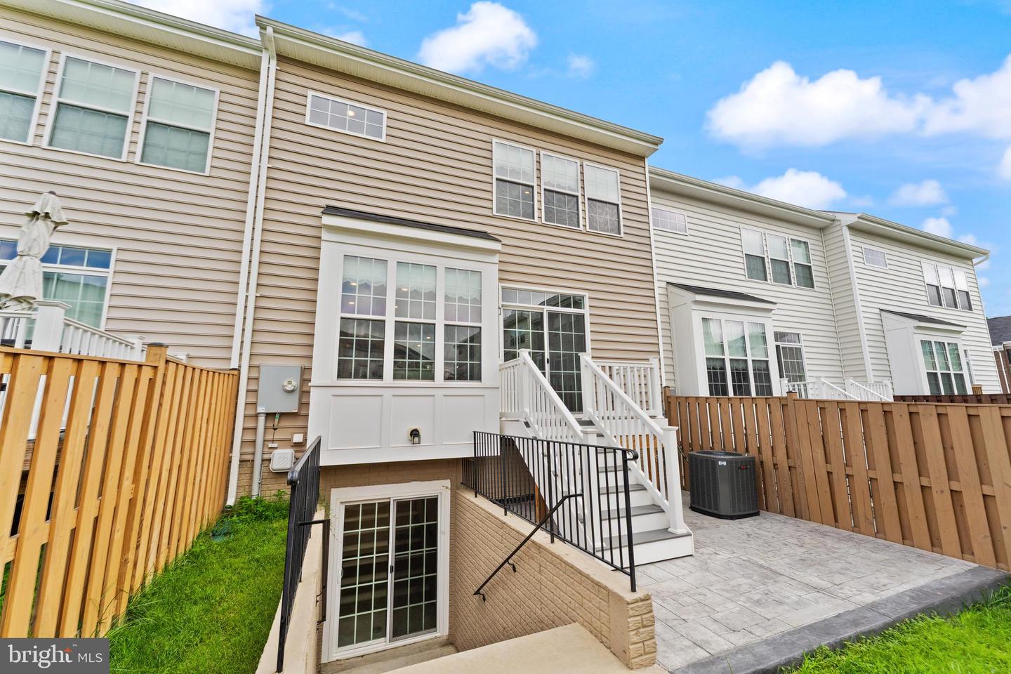 3179 BARBEQUE PL, WOODBRIDGE, Virginia 22193, 3 Bedrooms Bedrooms, ,3 BathroomsBathrooms,Residential,For sale,3179 BARBEQUE PL,VAPW2099678 MLS # VAPW2099678