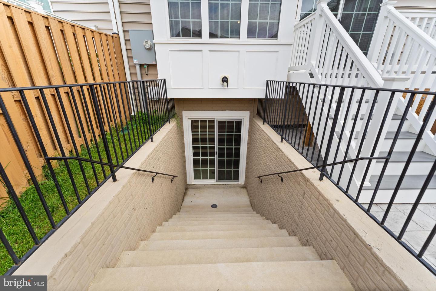 3179 BARBEQUE PL, WOODBRIDGE, Virginia 22193, 3 Bedrooms Bedrooms, ,3 BathroomsBathrooms,Residential,For sale,3179 BARBEQUE PL,VAPW2099678 MLS # VAPW2099678