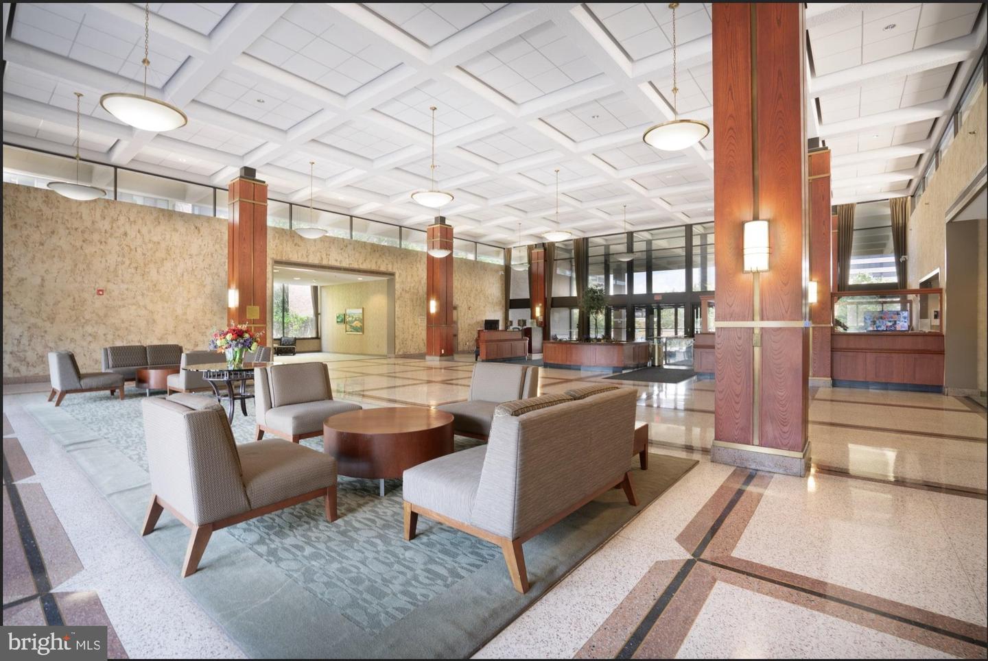 5505 SEMINARY RD #905N, FALLS CHURCH, Virginia 22041, 3 Bedrooms Bedrooms, 5 Rooms Rooms,2 BathroomsBathrooms,Residential,For sale,5505 SEMINARY RD #905N,VAFX2256684 MLS # VAFX2256684