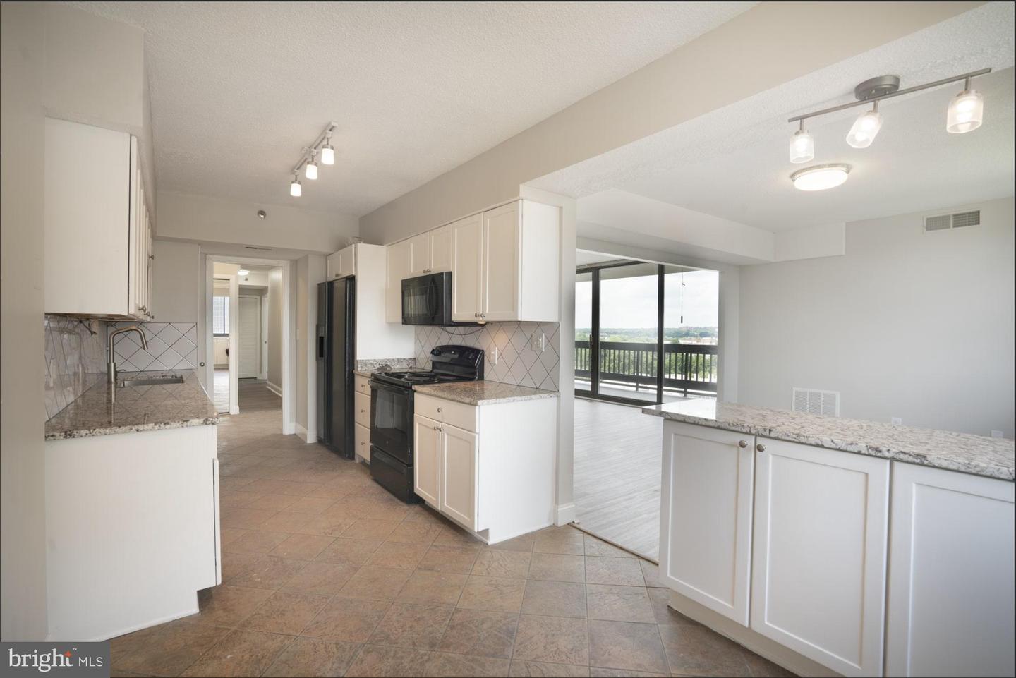 5505 SEMINARY RD #905N, FALLS CHURCH, Virginia 22041, 3 Bedrooms Bedrooms, 5 Rooms Rooms,2 BathroomsBathrooms,Residential,For sale,5505 SEMINARY RD #905N,VAFX2256684 MLS # VAFX2256684