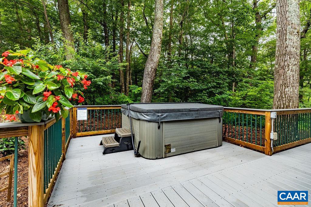 74 GRAY BIRCH LN, WINTERGREEN RESORT, Virginia 22967, 5 Bedrooms Bedrooms, ,3 BathroomsBathrooms,Residential,For sale,74 GRAY BIRCH LN,666961 MLS # 666961