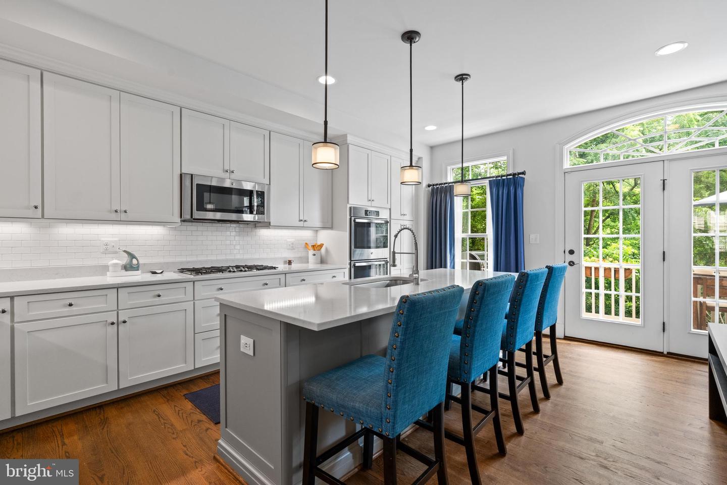 10665 YORKTOWN CT, FAIRFAX, Virginia 22030, 3 Bedrooms Bedrooms, ,3 BathroomsBathrooms,Residential,For sale,10665 YORKTOWN CT,VAFC2006674 MLS # VAFC2006674
