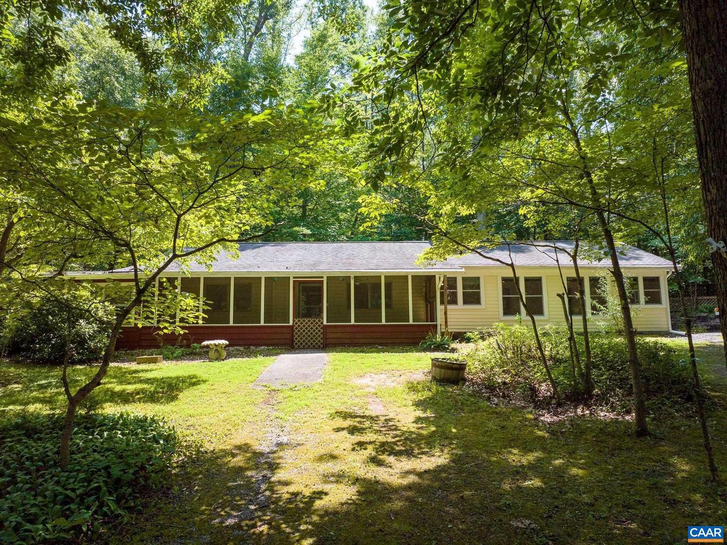 2011 S LAKESHORE DR, LOUISA, Virginia 23093, 4 Bedrooms Bedrooms, ,2 BathroomsBathrooms,Residential,For sale,2011 S LAKESHORE DR,666964 MLS # 666964