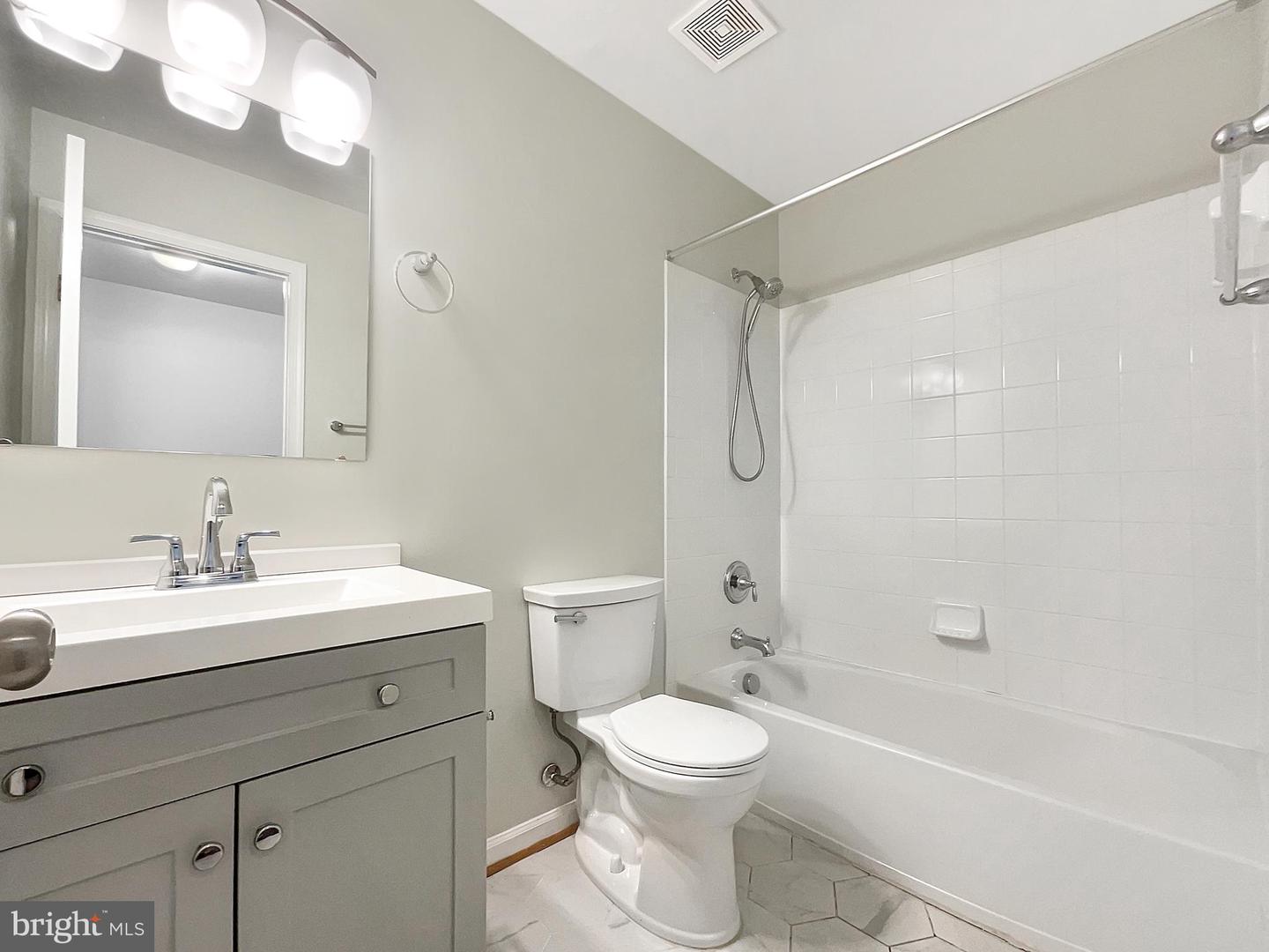 2641 MYRTLEWOOD DR, DUMFRIES, Virginia 22026, 4 Bedrooms Bedrooms, ,3 BathroomsBathrooms,Residential,For sale,2641 MYRTLEWOOD DR,VAPW2099688 MLS # VAPW2099688