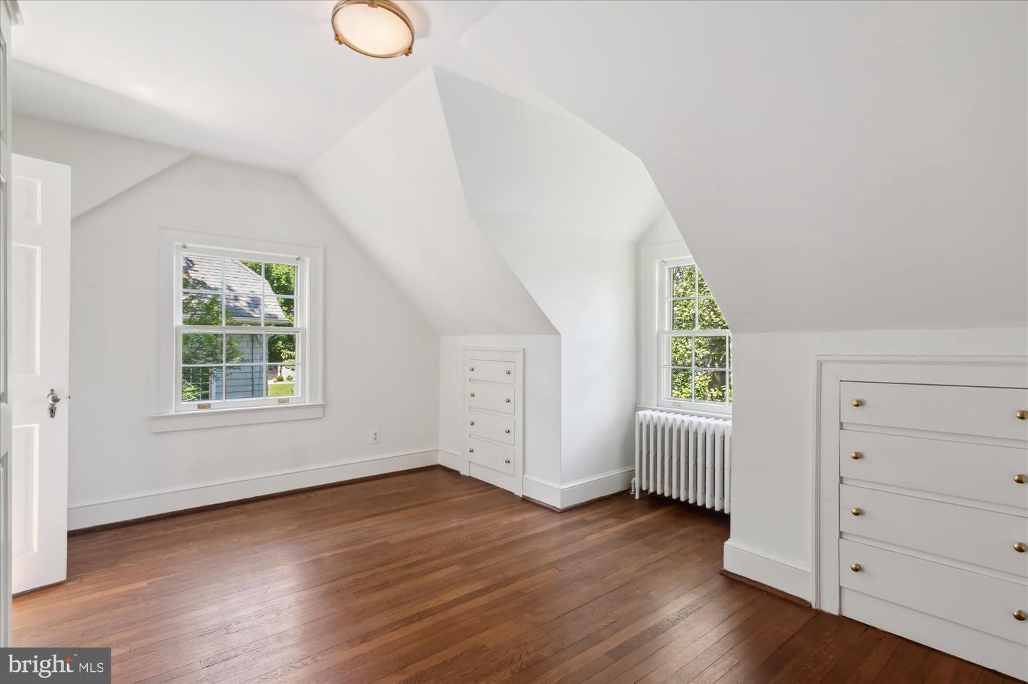 3614 N ABINGDON ST, ARLINGTON, Virginia 22207, 4 Bedrooms Bedrooms, ,3 BathroomsBathrooms,Residential,For sale,3614 N ABINGDON ST,VAAR2061164 MLS # VAAR2061164